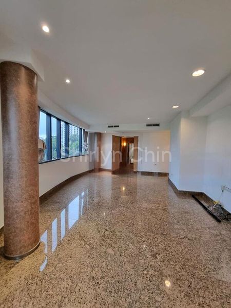 4 Bed Condo for Rent in  Grange 70 - Image 3